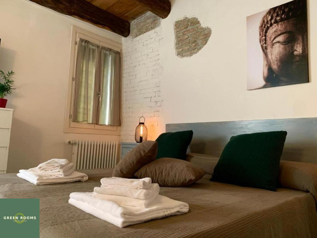 Green Rooms Ferrara Exterior photo